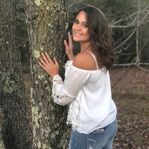 Meet your Posher, Carrie